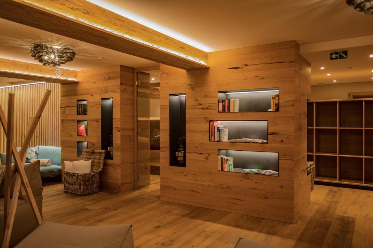 Hotel Garni Berghof 3*